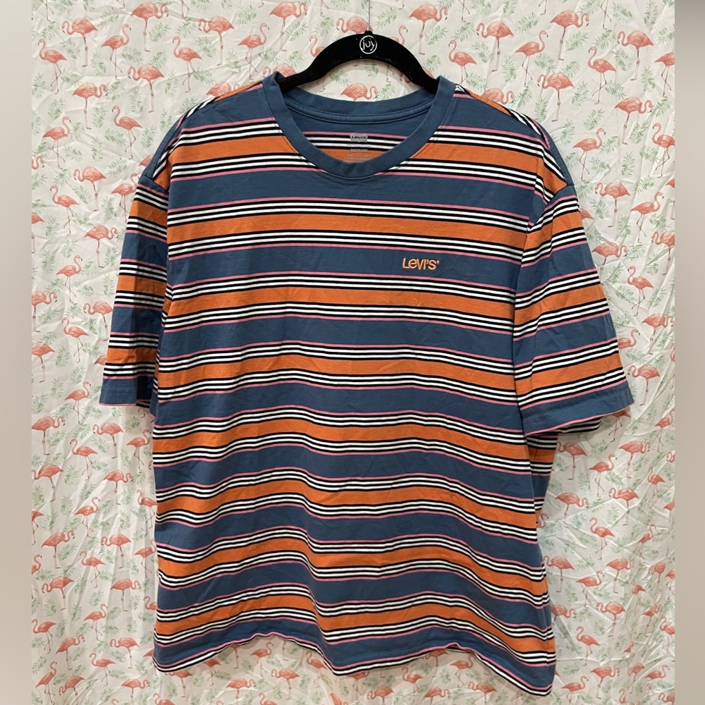 EUC Men’s Levi’s Oversized Medium Striped Shirt
